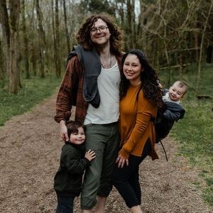 Meet your Posher, Joylily